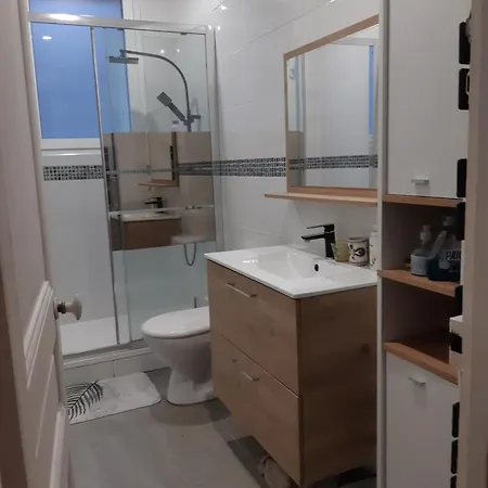 3chambre Calme Premiere Etage Accommodatie bij particulieren