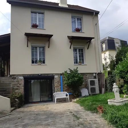 Homestay 3chambre Calme Premiere Etage Montgeron
